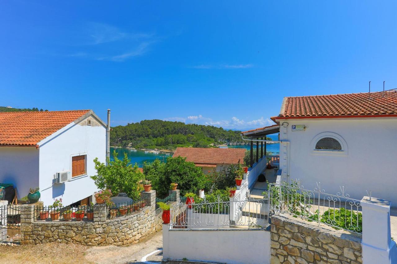 Vista Mare Faros * Γάιος