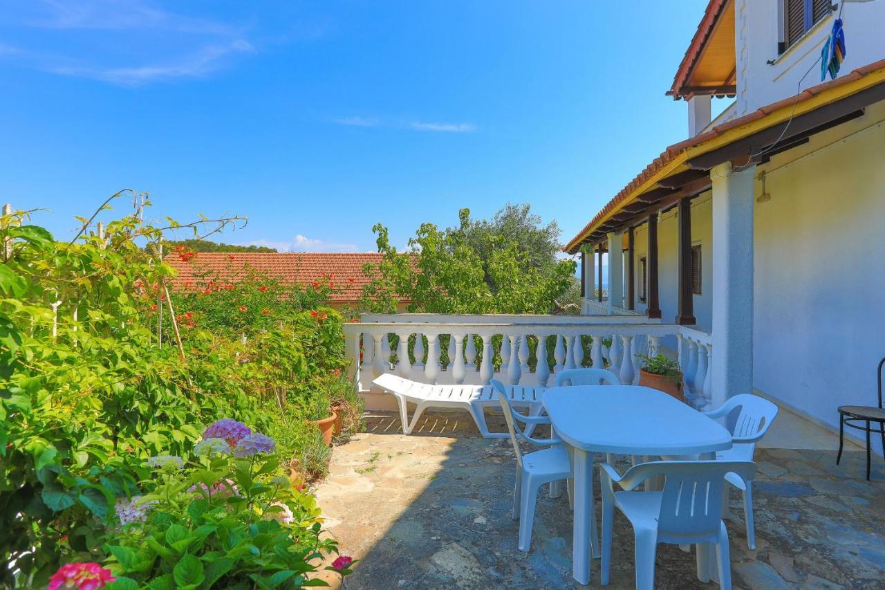Vista Mare Faros * Γάιος